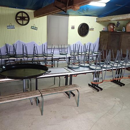 Camping Le Bois Jahan Brunelles Bagian luar foto