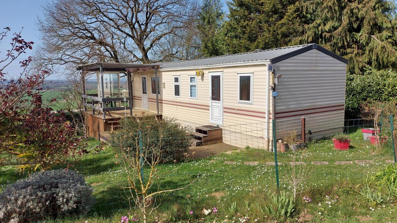 Camping Le Bois Jahan Brunelles Bagian luar foto