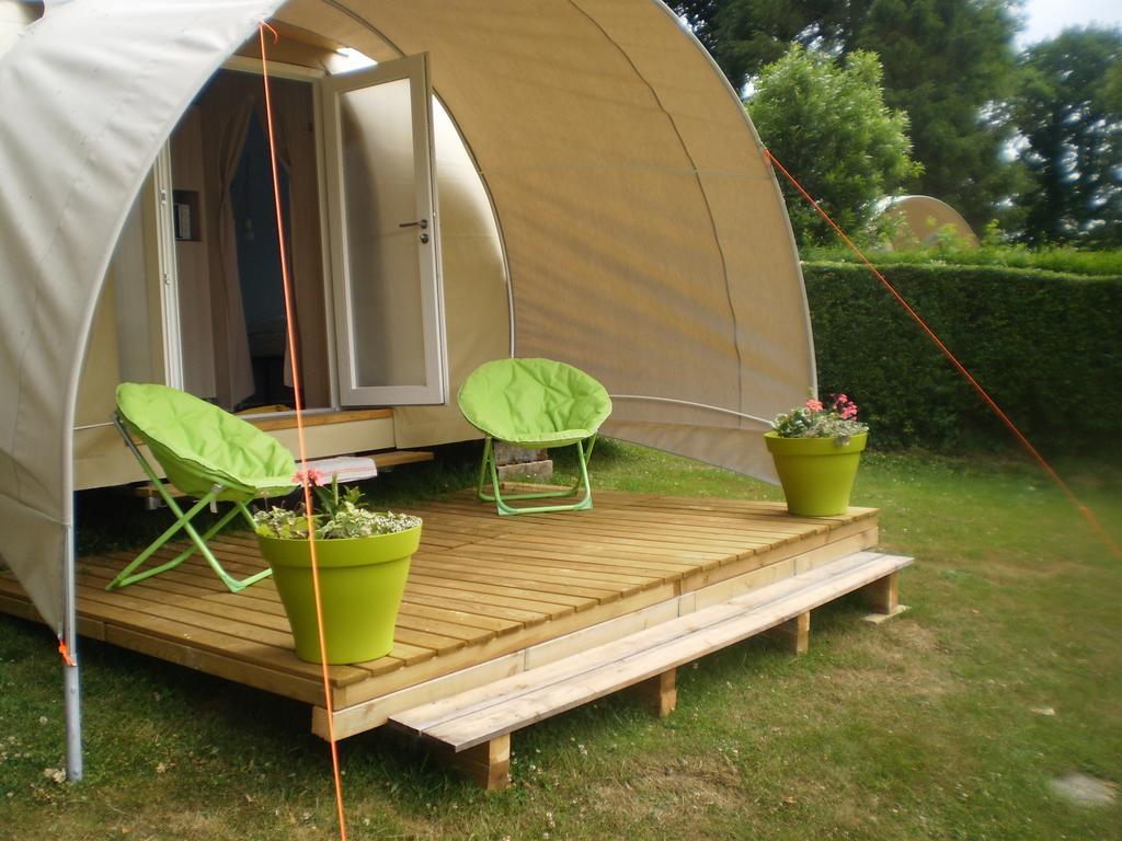 Camping Le Bois Jahan Brunelles Ruang foto