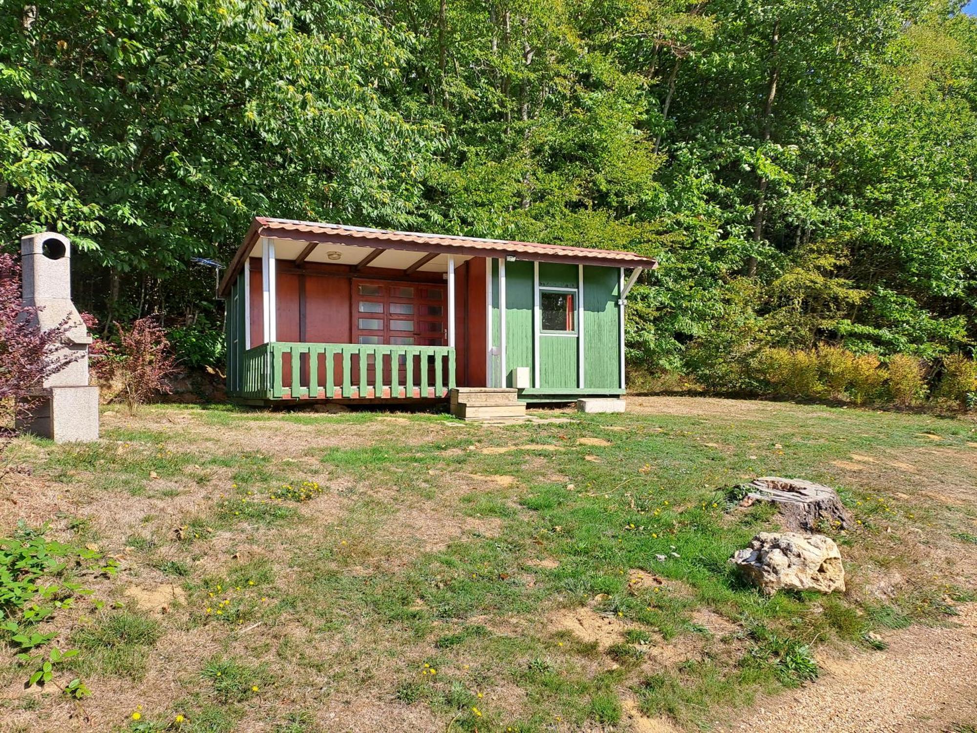 Camping Le Bois Jahan Brunelles Bagian luar foto