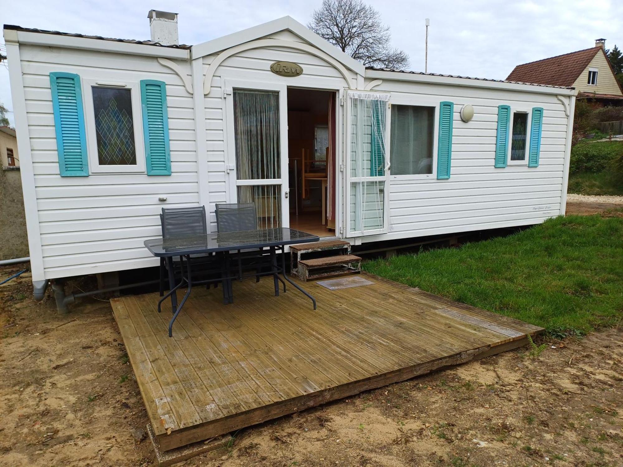 Camping Le Bois Jahan Brunelles Bagian luar foto