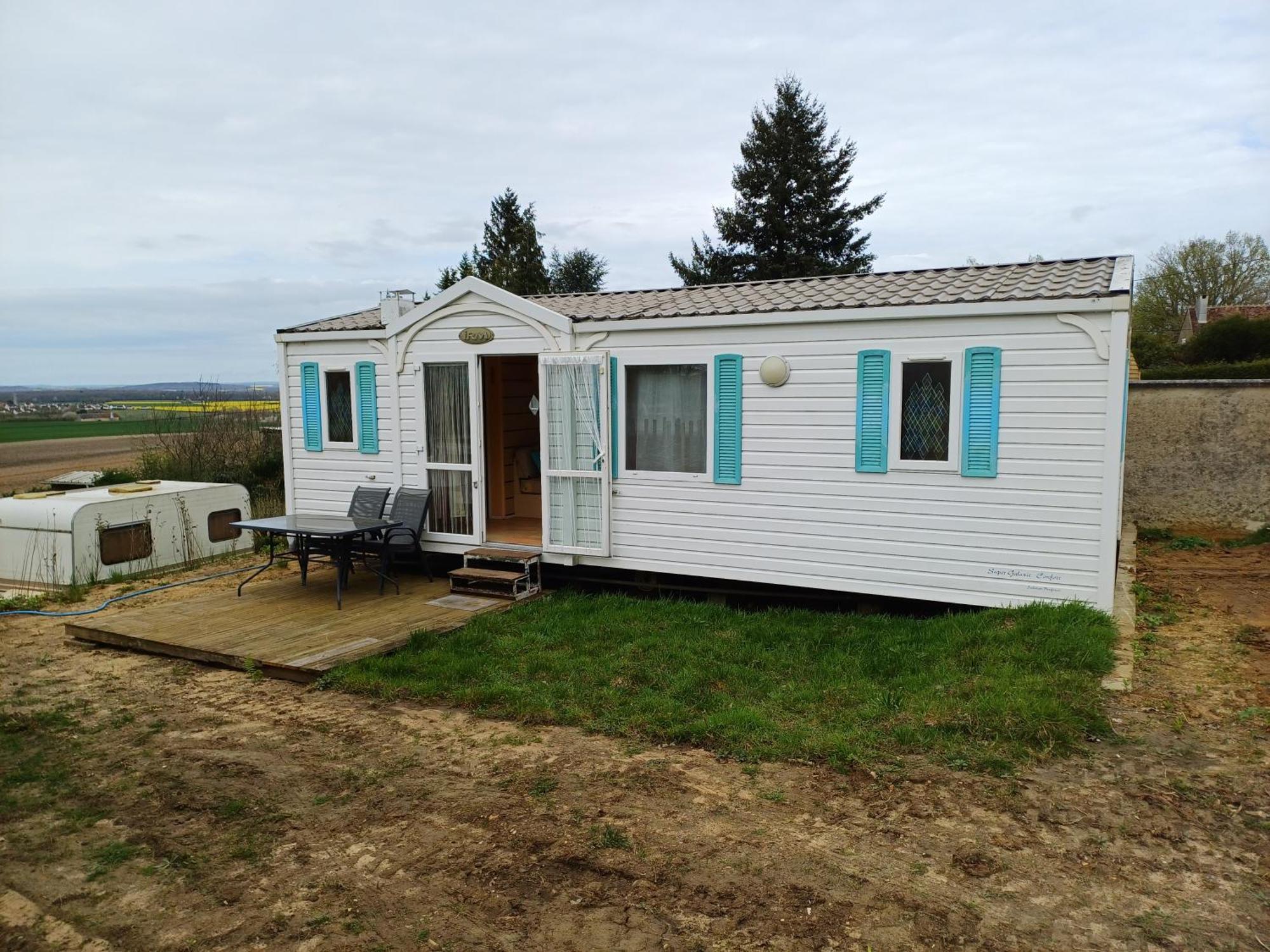 Camping Le Bois Jahan Brunelles Bagian luar foto