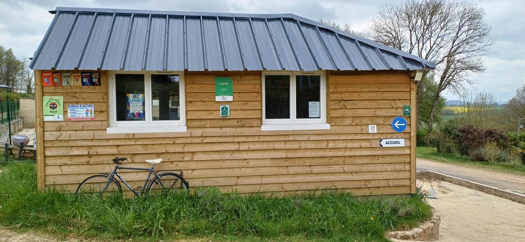 Camping Le Bois Jahan Brunelles Bagian luar foto