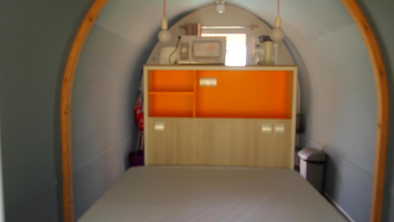 Camping Le Bois Jahan Brunelles Bagian luar foto
