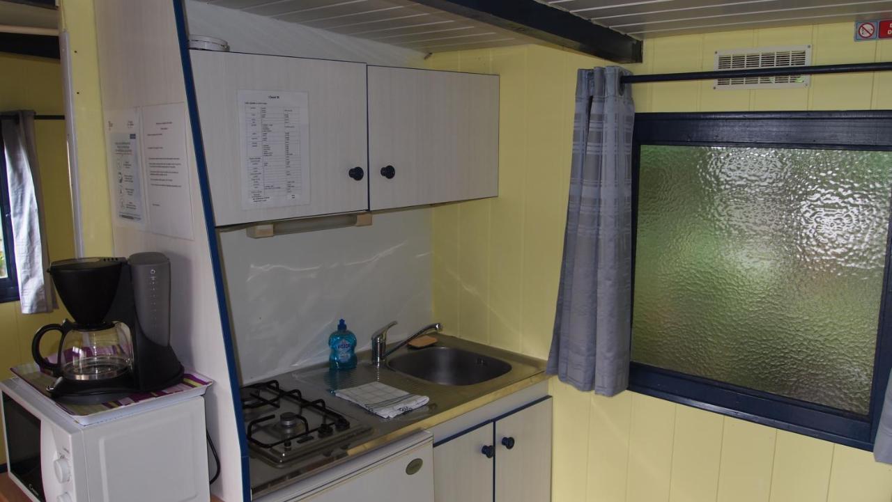 Camping Le Bois Jahan Brunelles Bagian luar foto