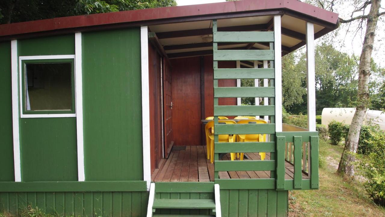 Camping Le Bois Jahan Brunelles Bagian luar foto